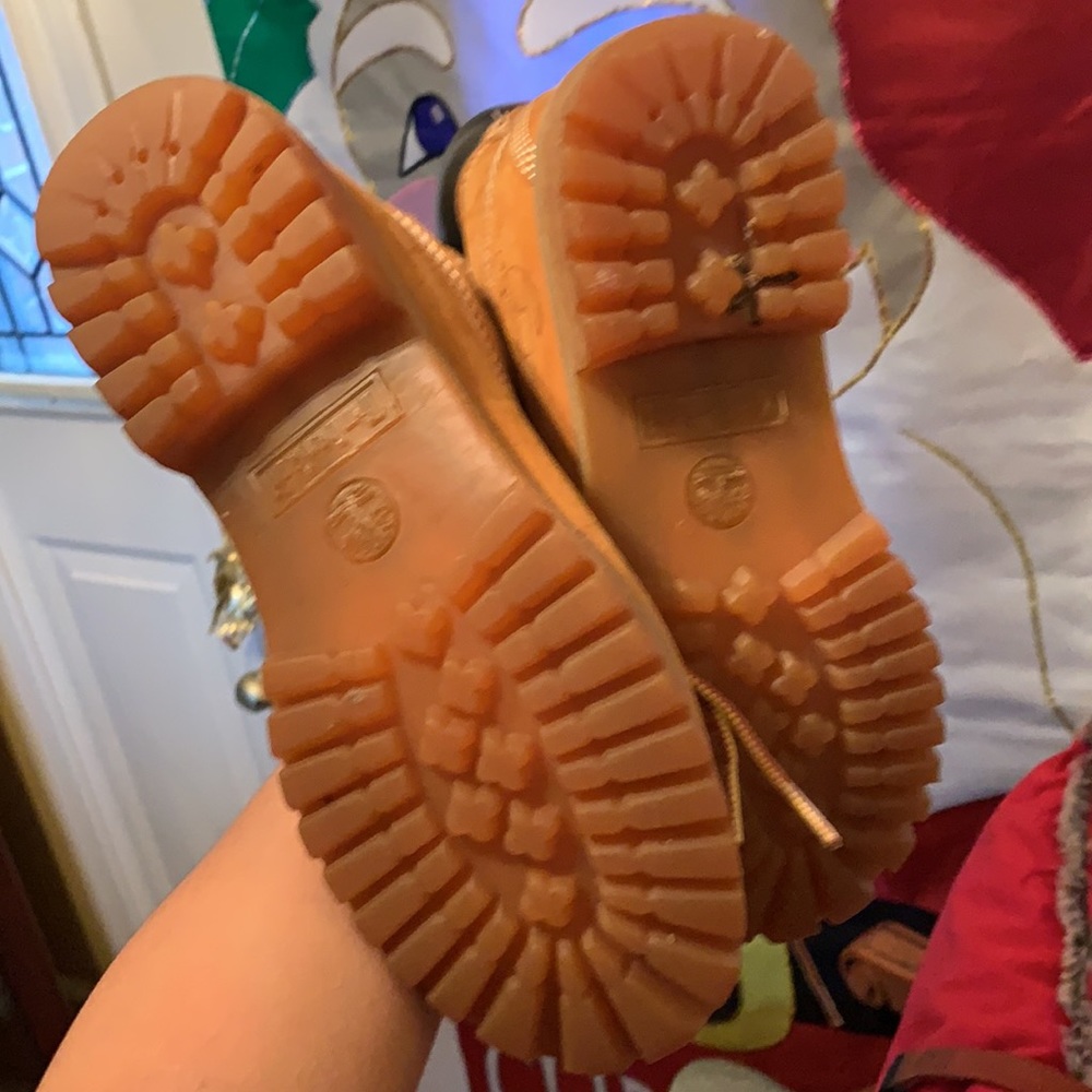 Timberlands - Picture 2 of 2